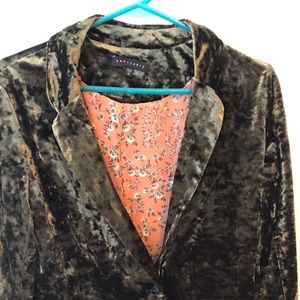 velour avocado green blazer w flowered lining